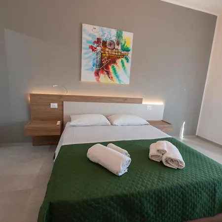 Le Di Tramontana-vista Mare Panzió